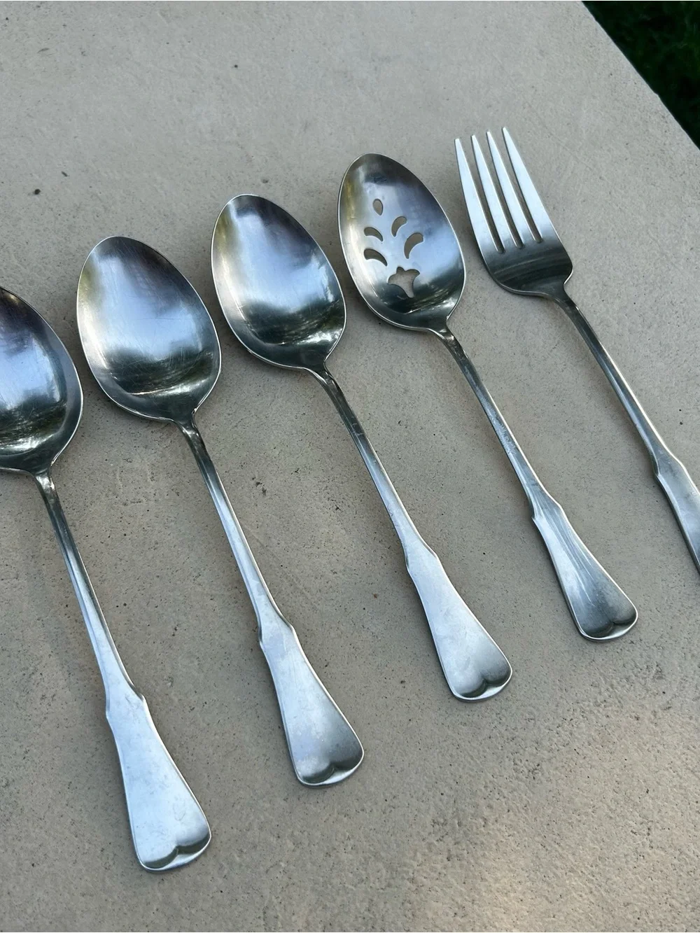 Oneida Patrick Henry Serving Utensils - Spoons, Slotted Spoon, Fork